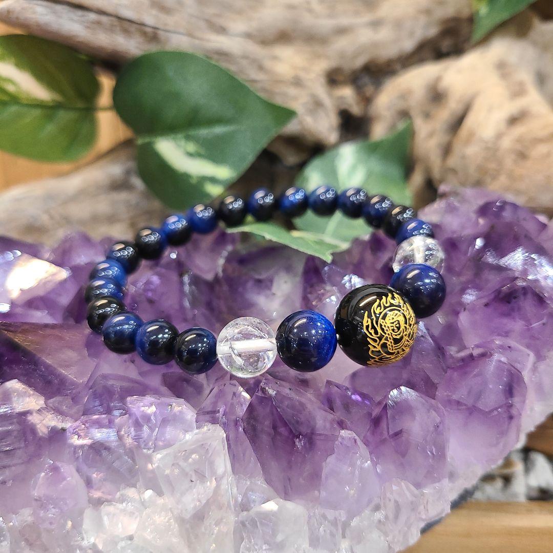 アメジストクラスター　土台付き　開運　事業の成功　家庭運　天然石