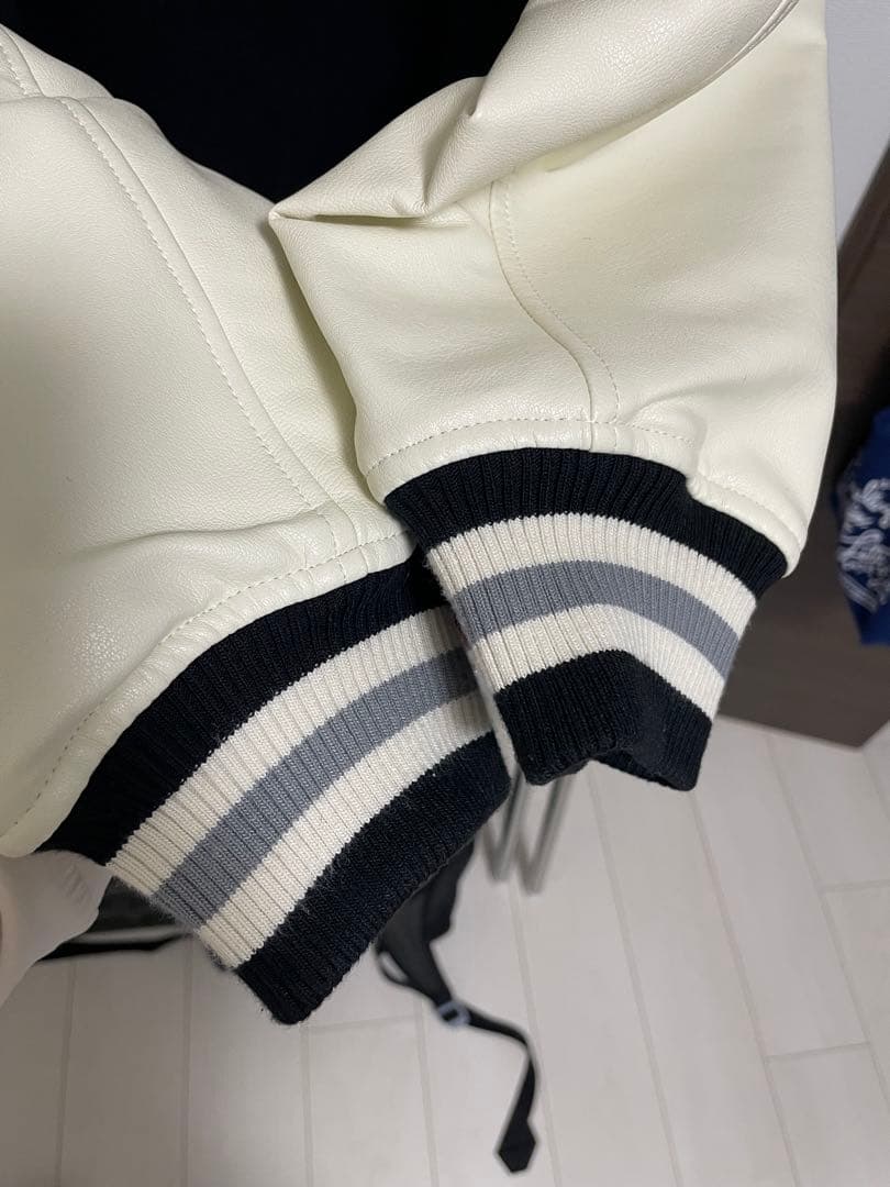 XLARGE エクストララージ　スタジャン