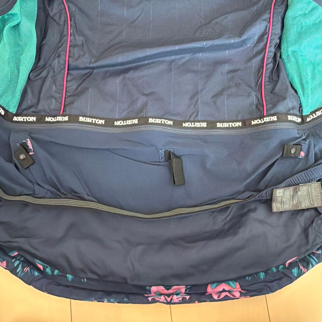 Burton スキー スノーボードウエア 上下セット ＭとＬ