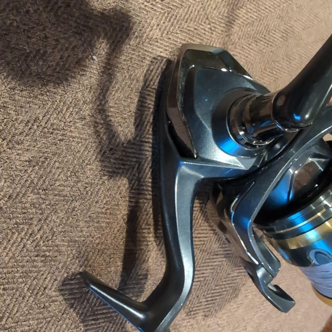 シマノアルテグラ4000XG スピニングリール 黒/金　ゴメクサスハンドル