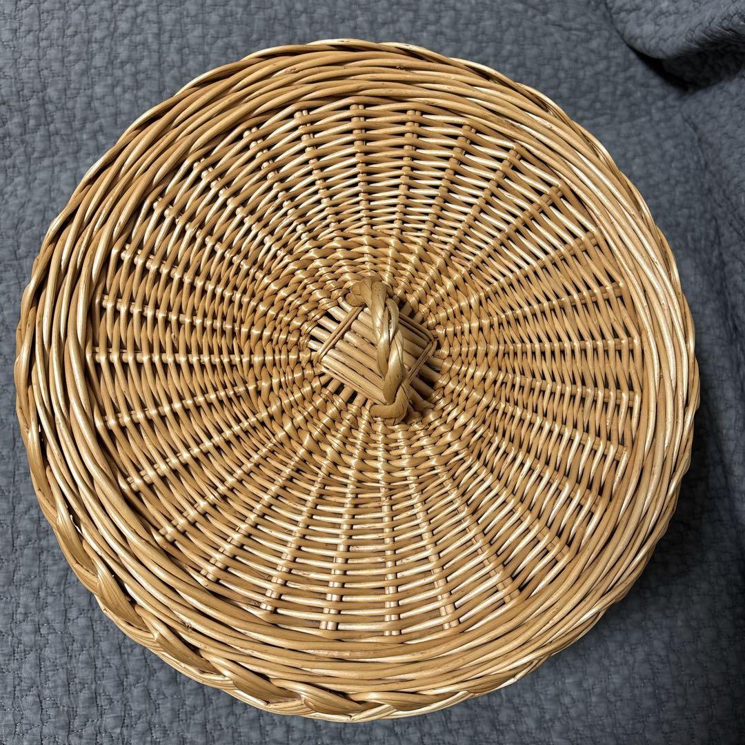 カゴアミドリ ラトビア ラウンドバスケット