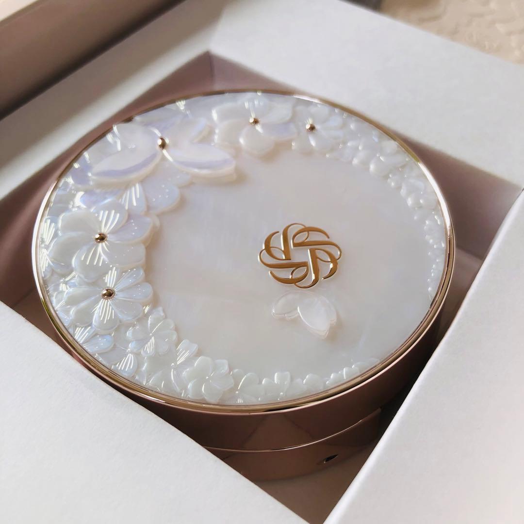 マルセル ワンダース コレクション 2024 コスメデコルテ フェイスパウダー