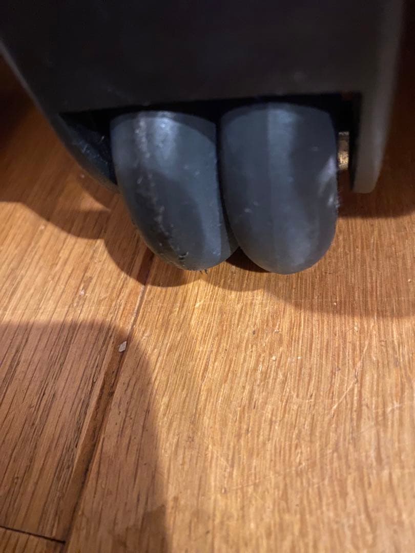 マーキュリーデュオ クリーム色クラシックキャリーケース