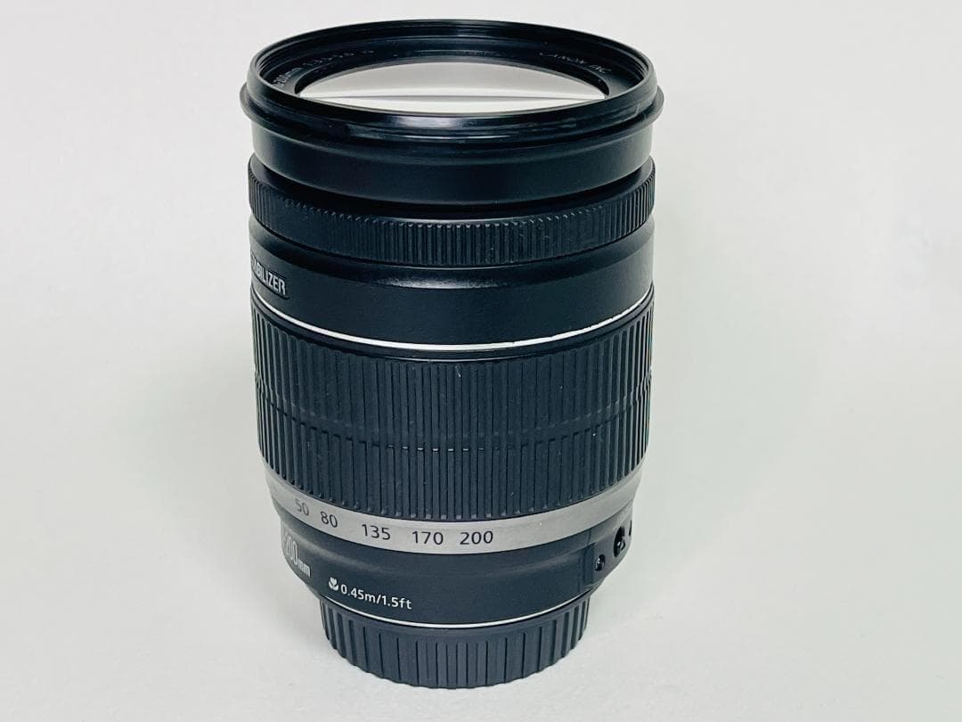 美品☘️Canon EF-S 18-200mm F3.5-5.6 IS キヤノン