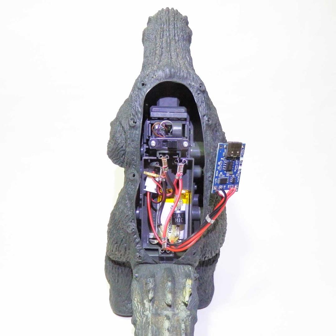 リアルアクションゴジラ（電動歩行）初代ゴジラ：個人改造品（充電式