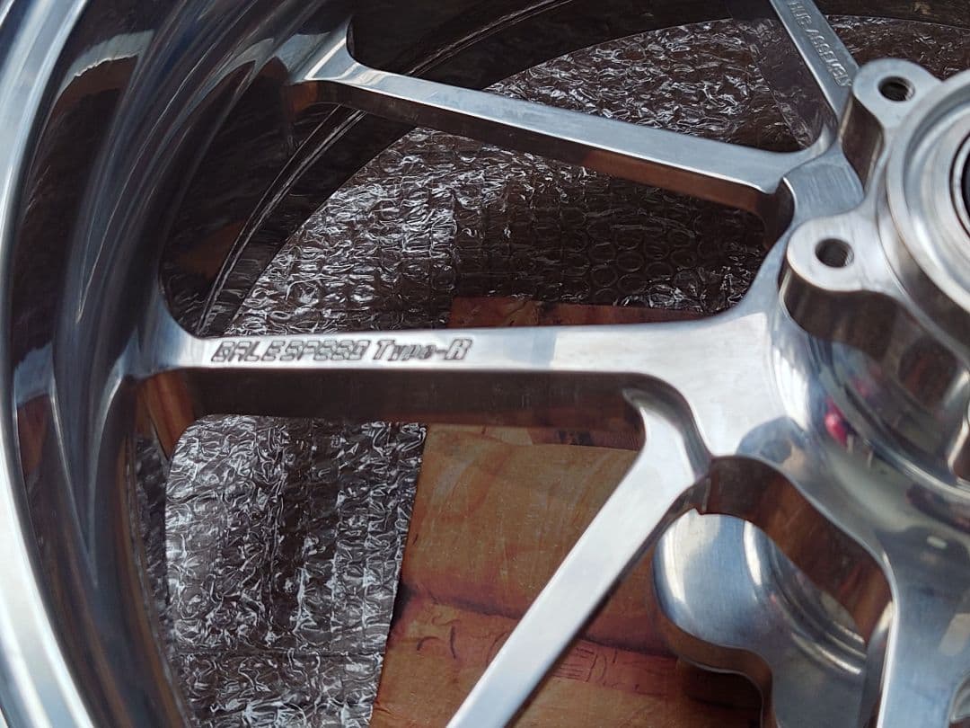 GSX1300R GX72A GALESPEED Type-Rホイールセット - メルカリ