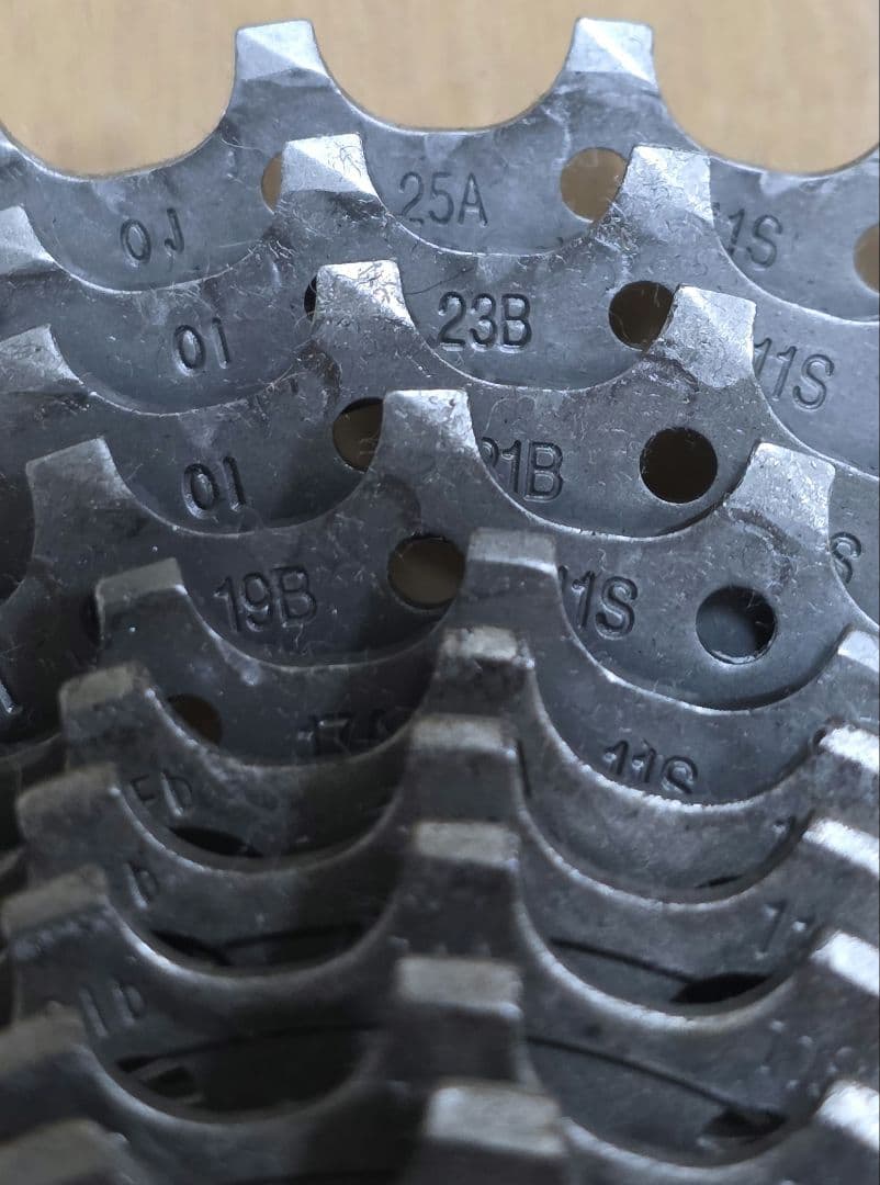 Shimano CS-R9100 11速スプロケット 11-25T