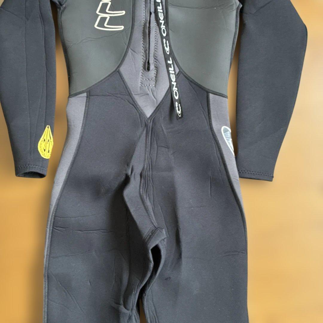 《ONEILL》3mmフルスーツ　サーフィン　ボディボード　スキムボード