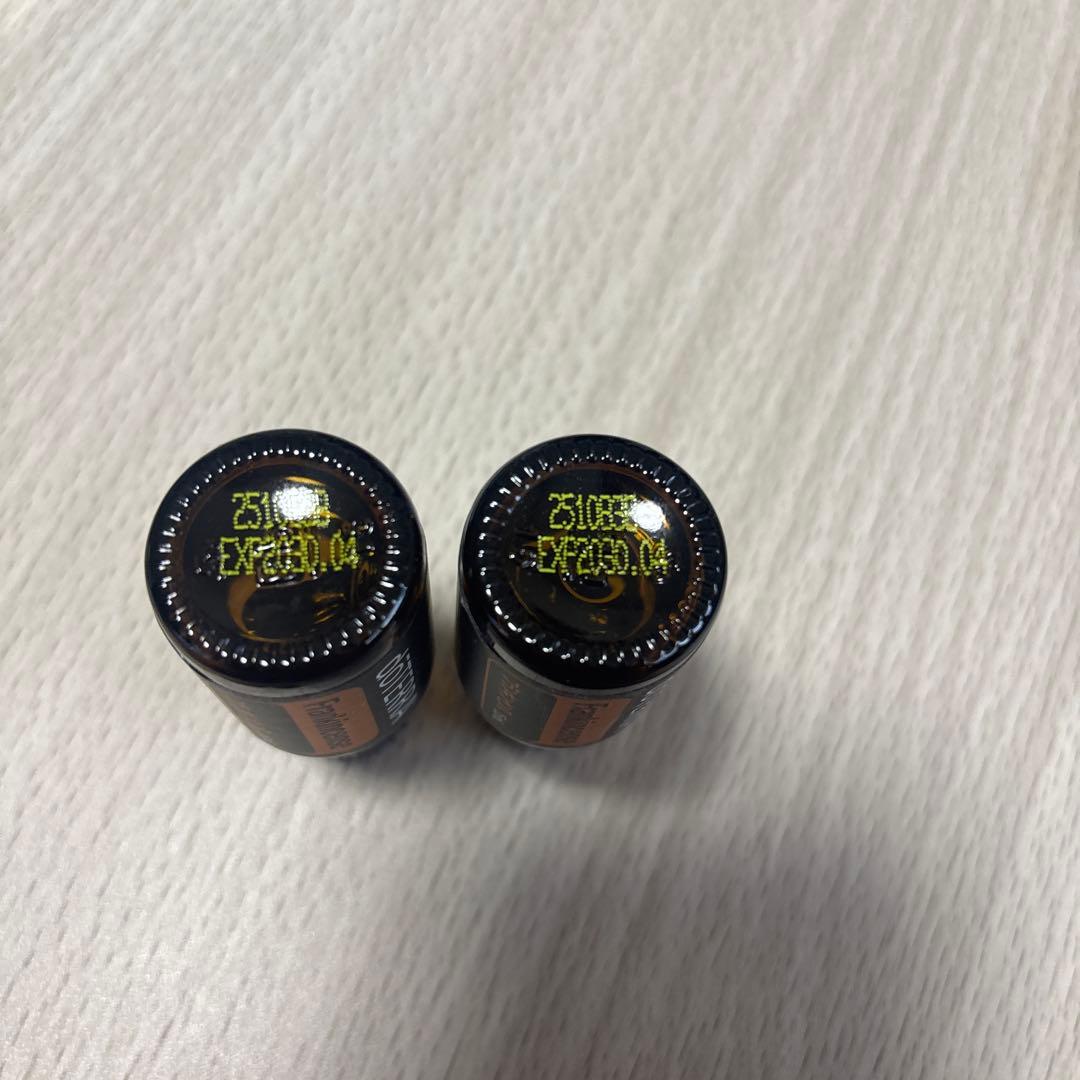 ドテラエッセンシャルオイルフランキンセンス2本