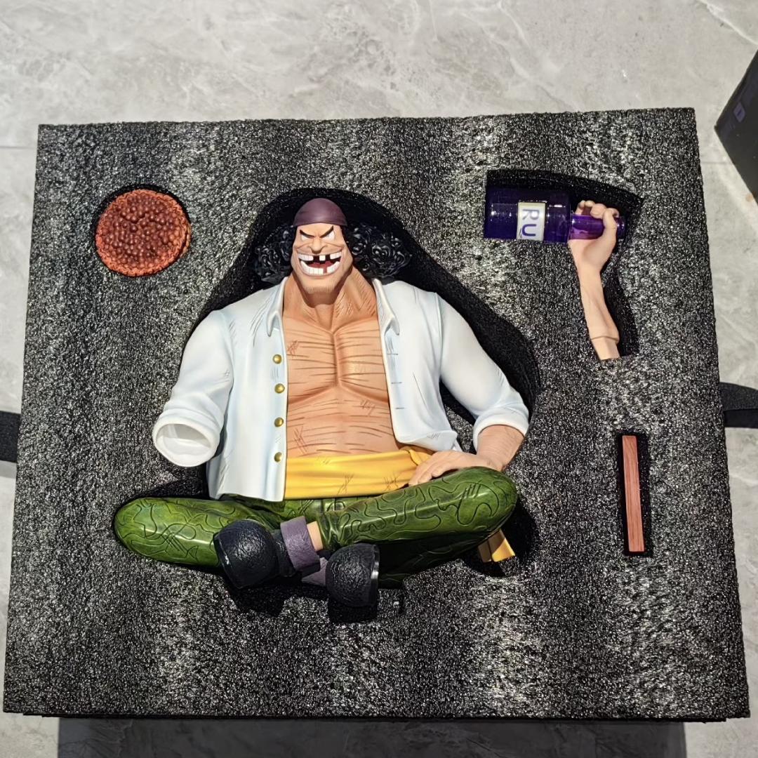 ワンピース 初登場 黒ひげ ティーチ マーシャル ガレージキット