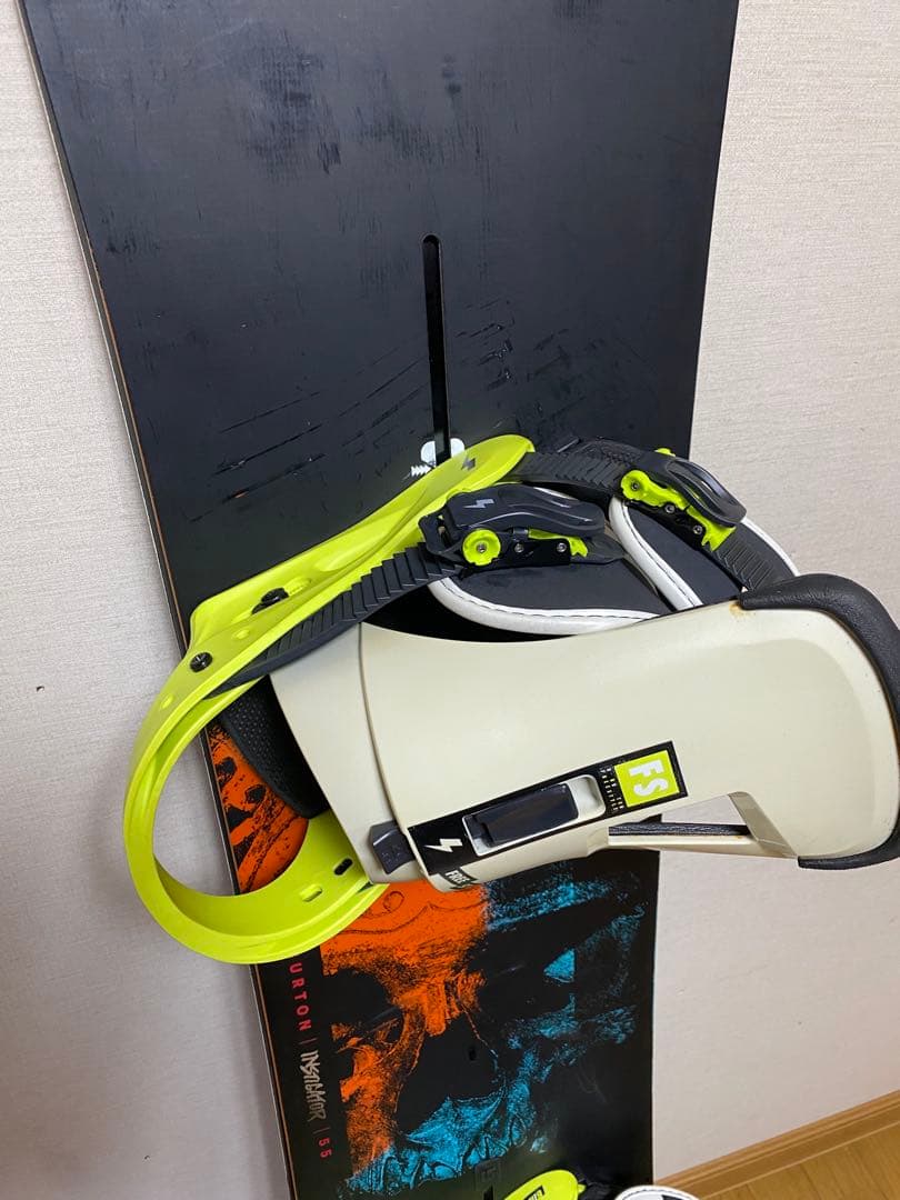 18バートン　スノーボード板　インスティゲーター155cm