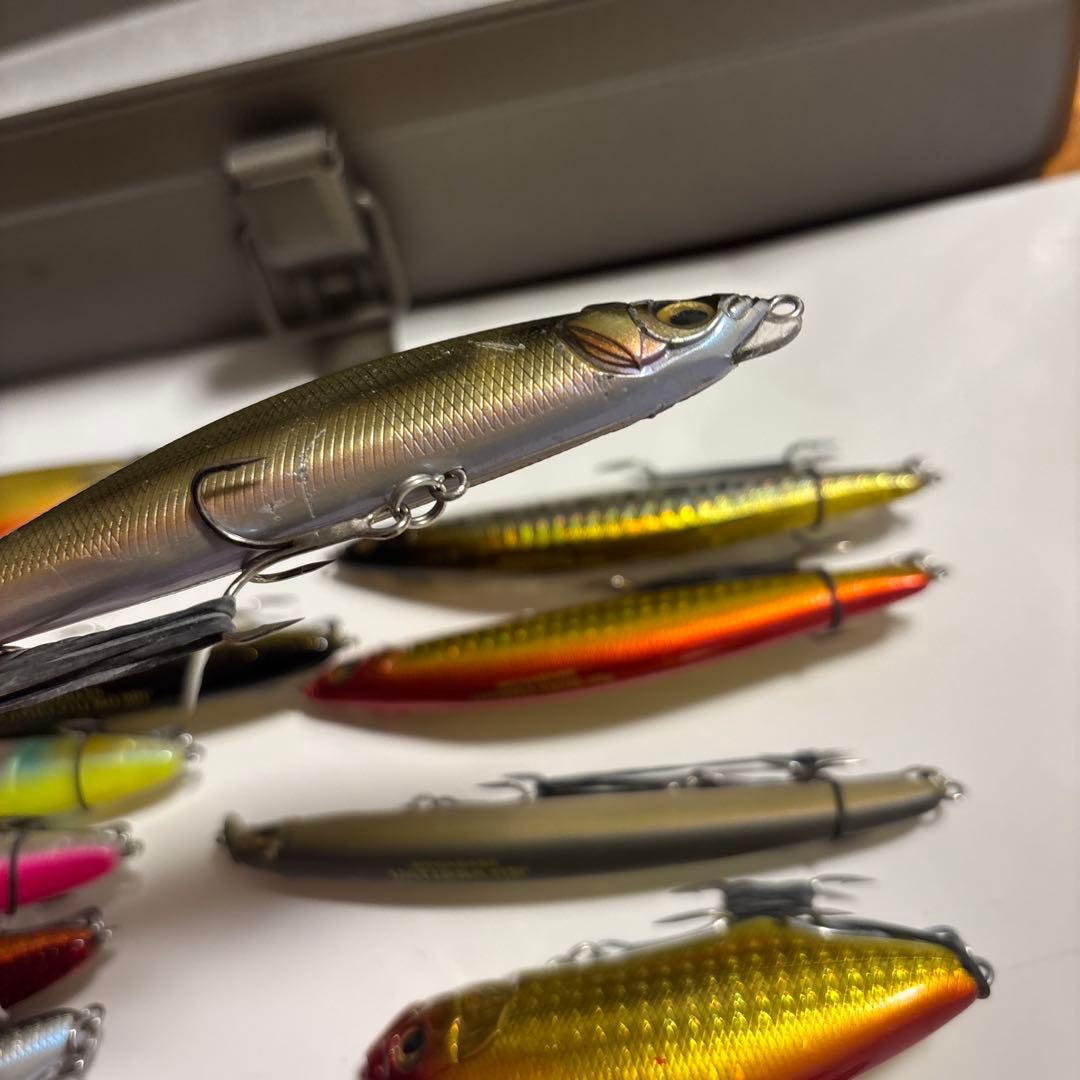 メガバスルアーセット　カゲロウ　ゲンマ　バティッサ　ハダラトラップ　ワンテン