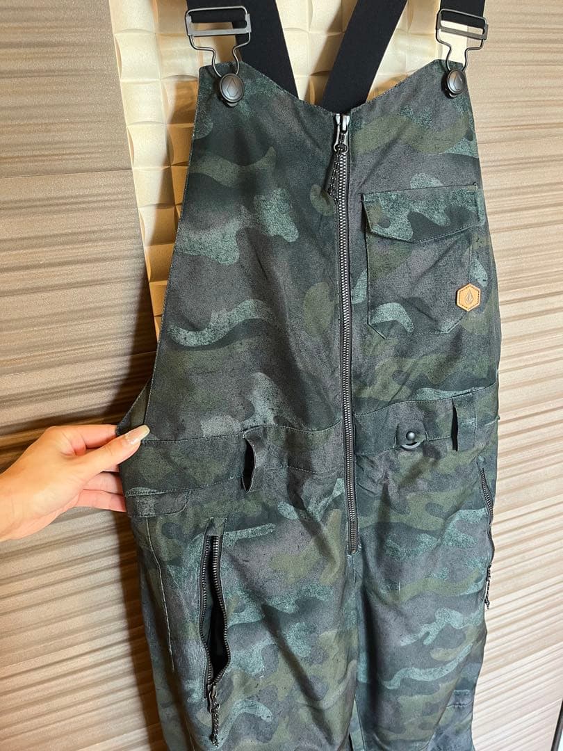 セットアップ　VOLCOM GORE-TEX スノーボードウェア　ビブパン