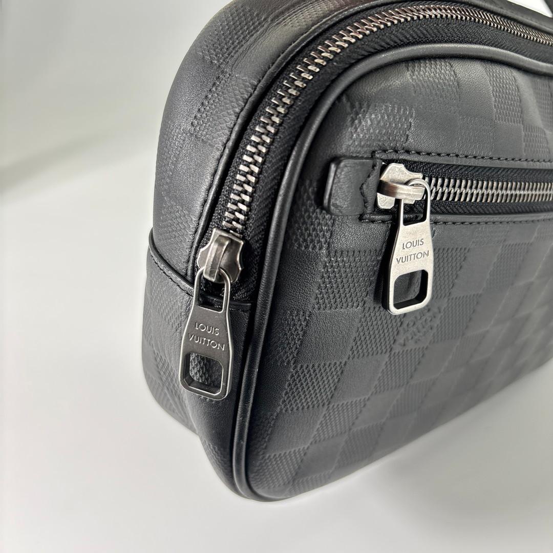 新品同様 ルイヴィトン ダミエアンフィニアンブレール N41288 ボディバッグ