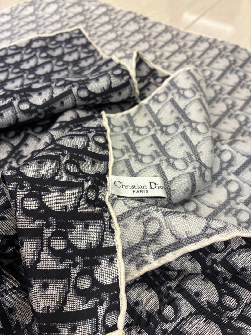ディオール　DIOR スカーフ　未使用