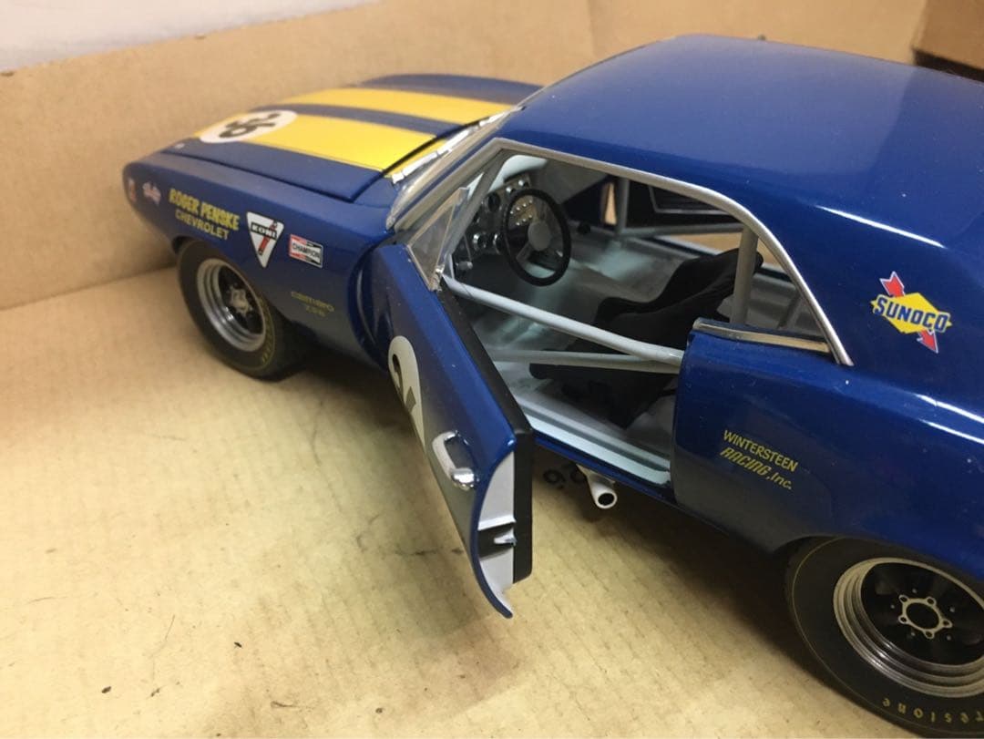 gmp 1/18 1967ペンスケレーシング カマロz28 中古