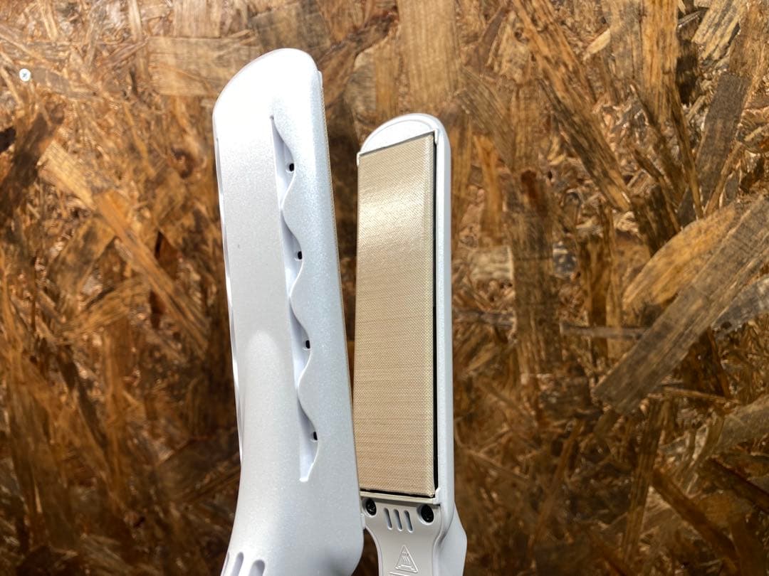 KINUJO　絹女　ストレートヘアアイロン　LM125