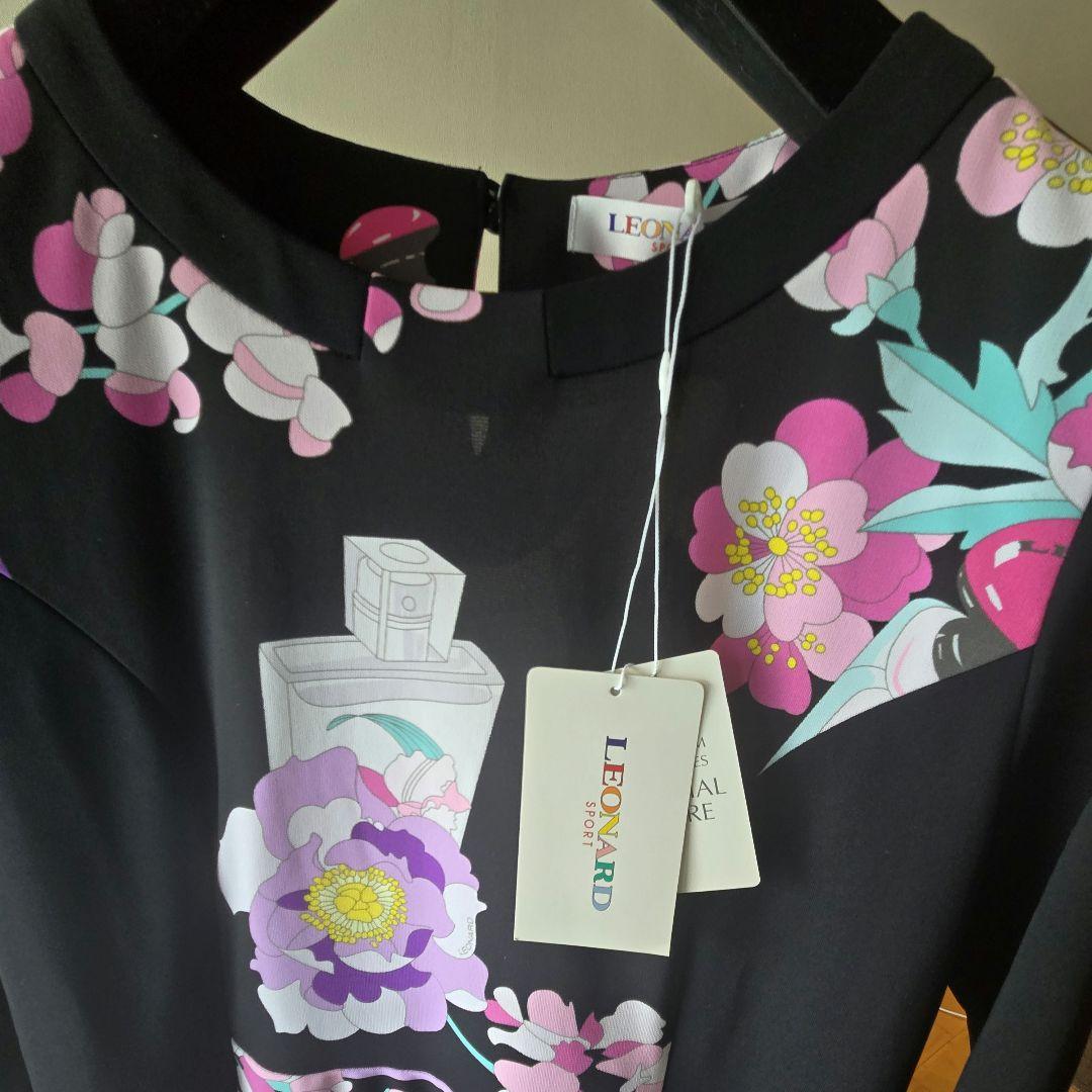 LEONARD レオナール　パフューム柄　ワンピース　花柄