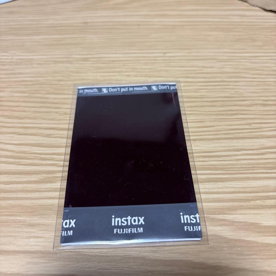 ク*イ様 桐原美月 サイン入りチェキ