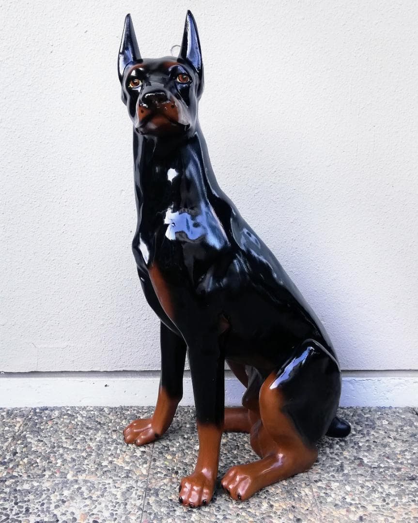 ドーベルマン 置き物 犬の置き物 インテリア 防犯にも☆