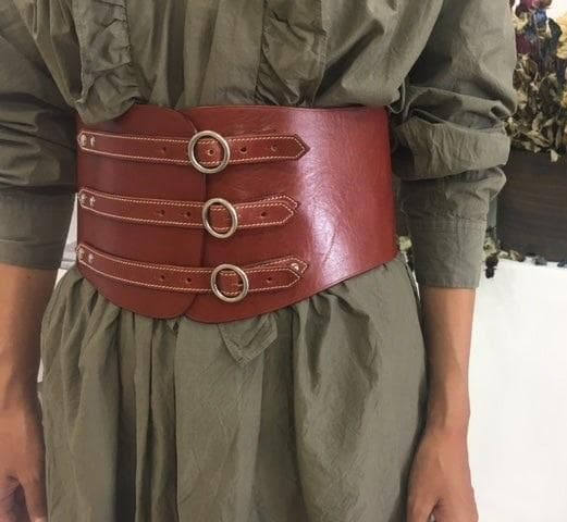 【最安値】新品未使用巾着付 FUMIKA UCHIDA レザー キドニー ベルト