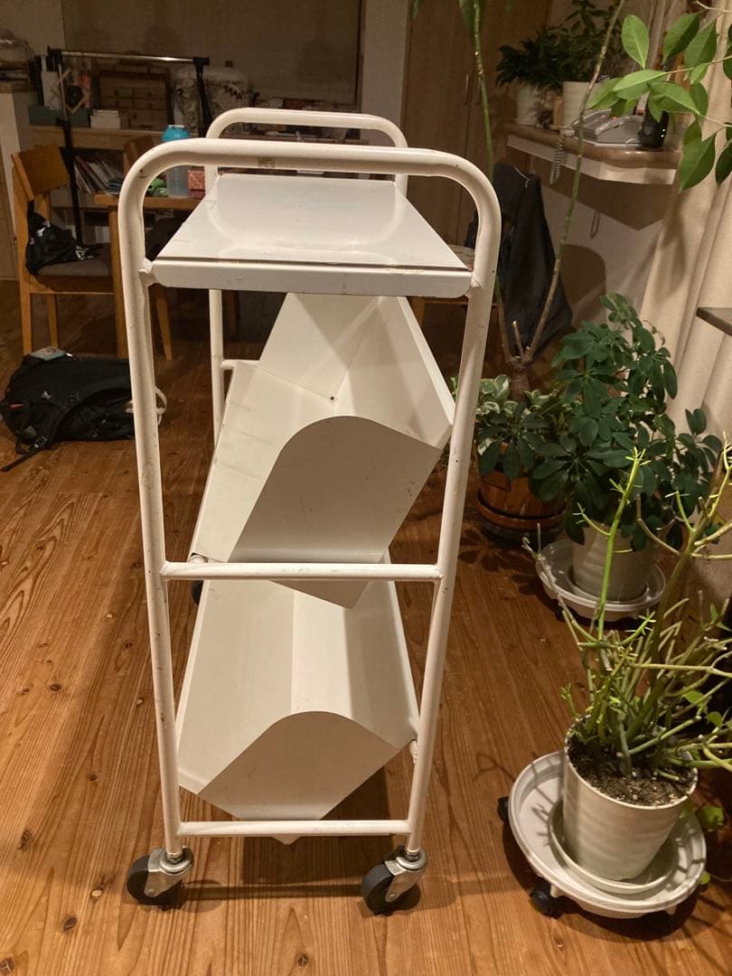 ファイルワゴン　ブックトラックL型片面傾斜3段　キャスターワゴン