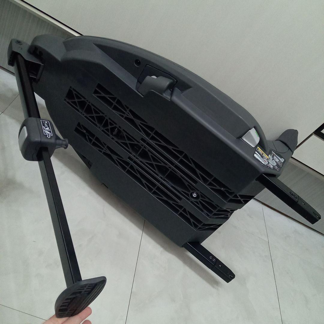 数回使用♡《コンビ》 THE S plus ISOFIX エッグショック ZD