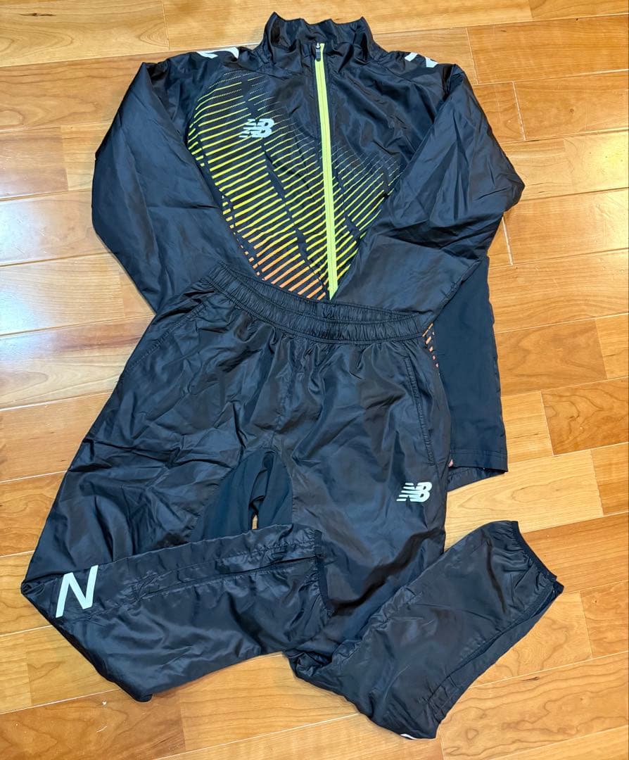 New Balance ピステ・ウィンドブレーカー M ブラック　上下セット　M