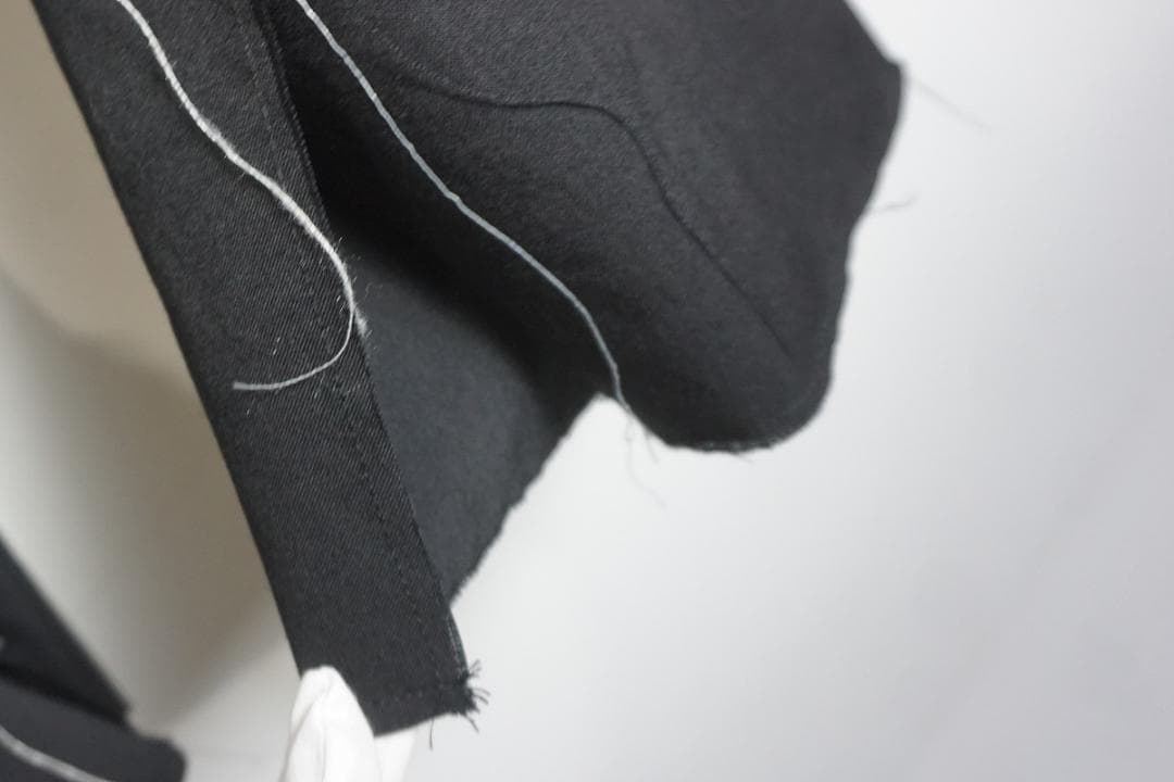 正規 16AW sulvam カットオフ 変形 スラックス ステッチ 119P△ - メルカリ