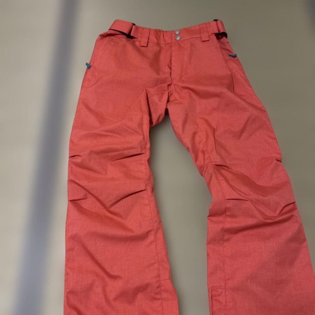 スノーボード　スキー　ウェアセット（ジャケット・パンツ）