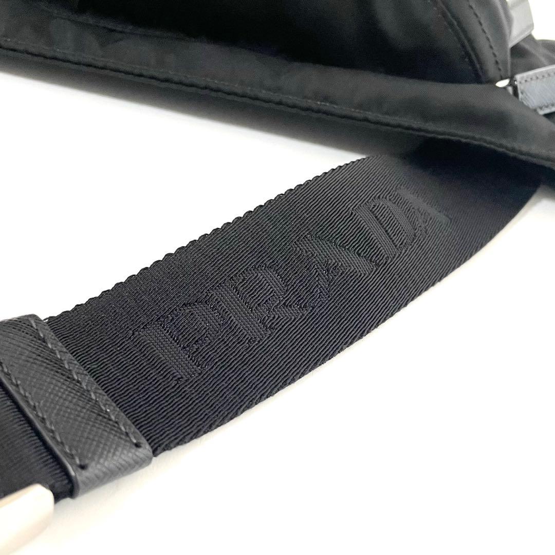 【未使用級/RFID】プラダ ボディバッグ ナイロン×サフィアーノレザー