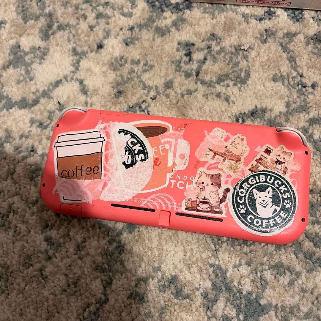 Nintendo Switch Lite コーラルピンク