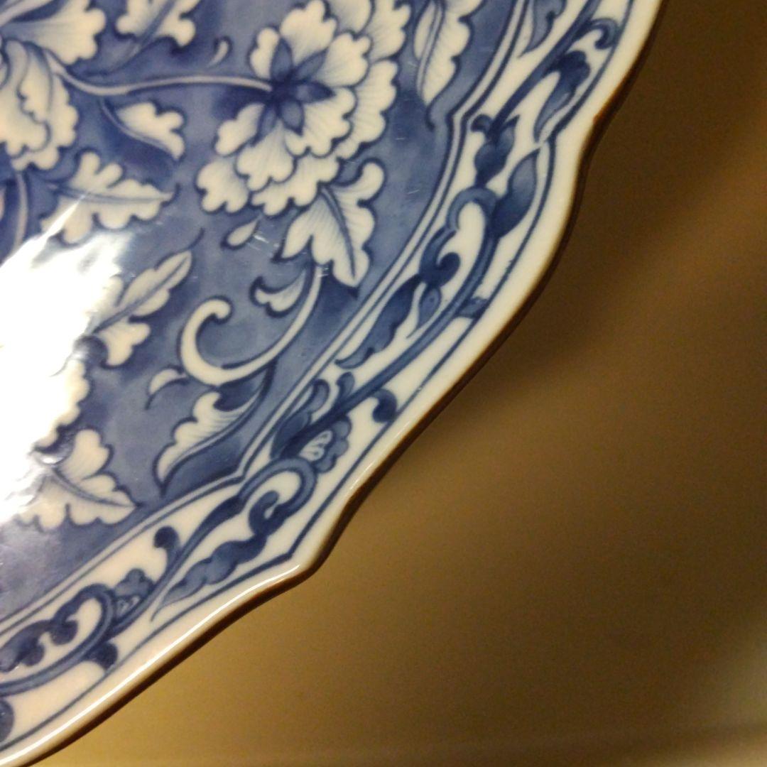たちまるの青い花柄の陶磁器大皿 - メルカリ