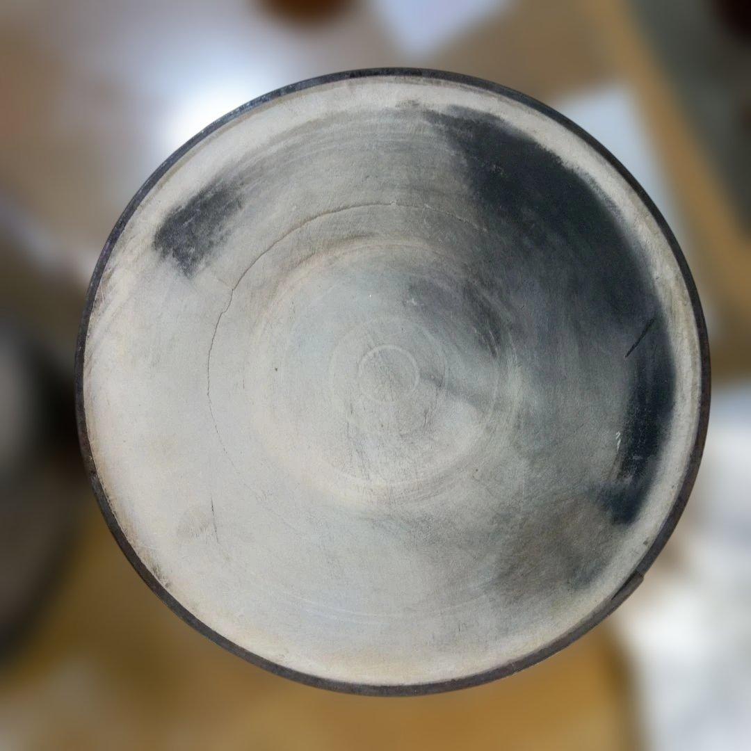 キンカの炭焼き窯と思われます　（キンカ　炭焼き窯　ステンレス　標準型　Ｎ４か？）