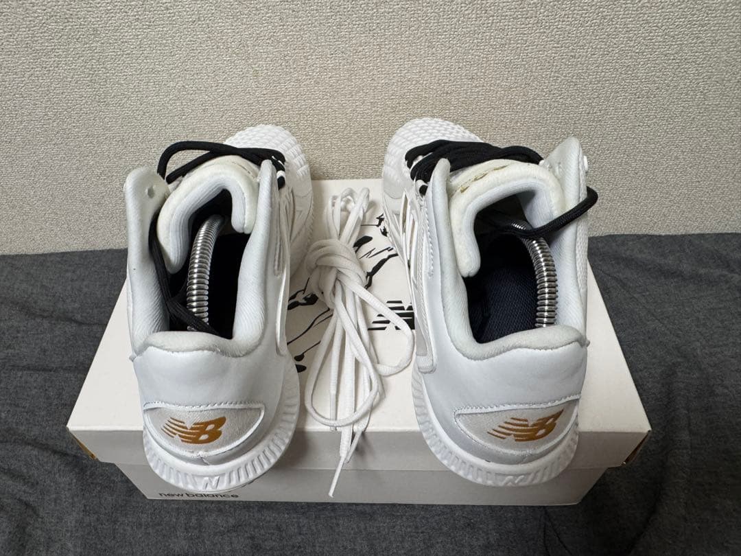 値下新品 new balance S01 ホワイト/ゴールド スニーカー大谷翔平