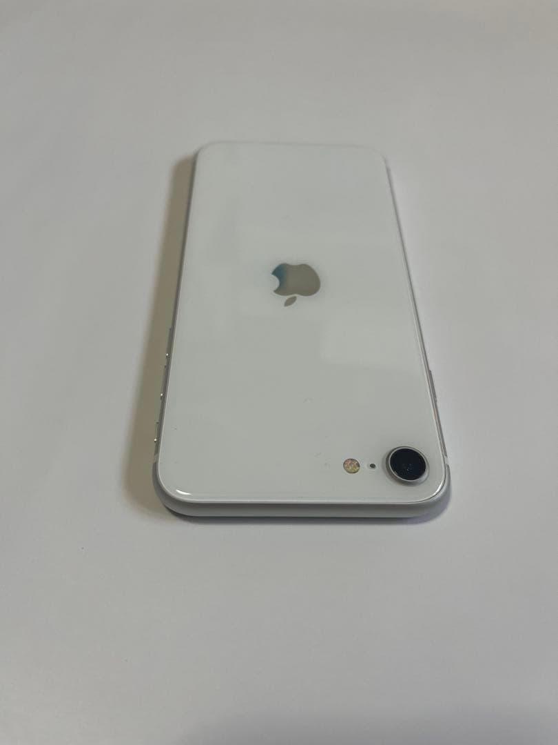 iPhoneSEスペースグレイ バッテリー100% 128GB SIMフリー