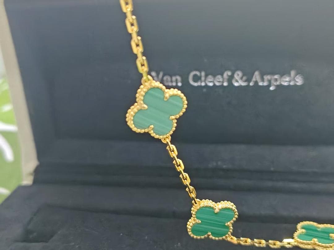 750YG イエローゴールド マラカイト 孔雀石 VCARL80900