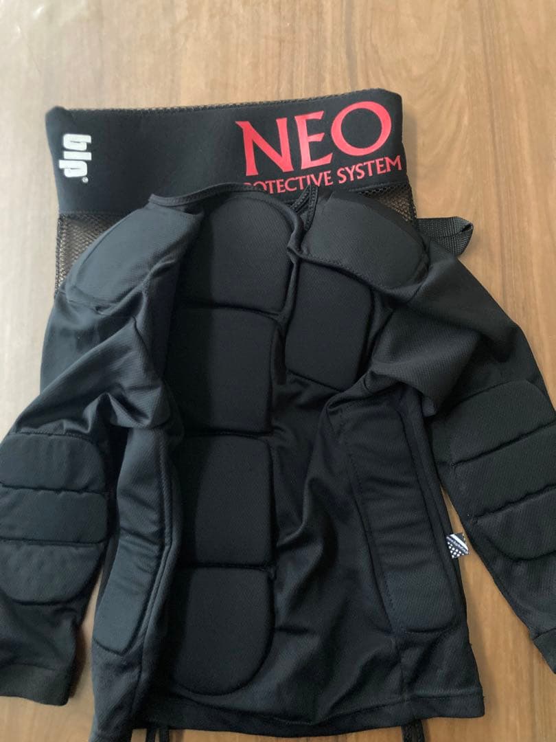 バートン ジュニア ウェア マーベル サイズM 136〜147cm おまけ付き