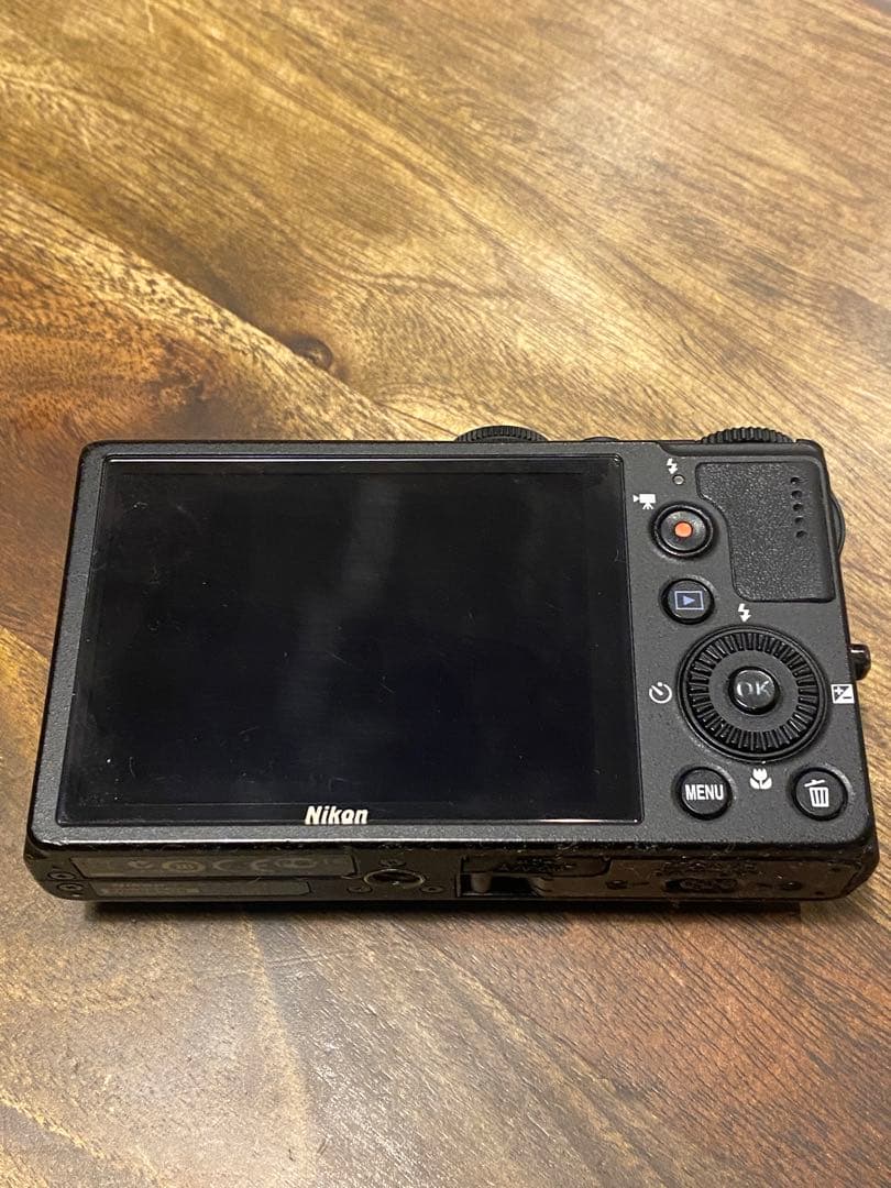 専用！ニコン　Nikon クールピクス　P310 コンパクトデジタルカメラ