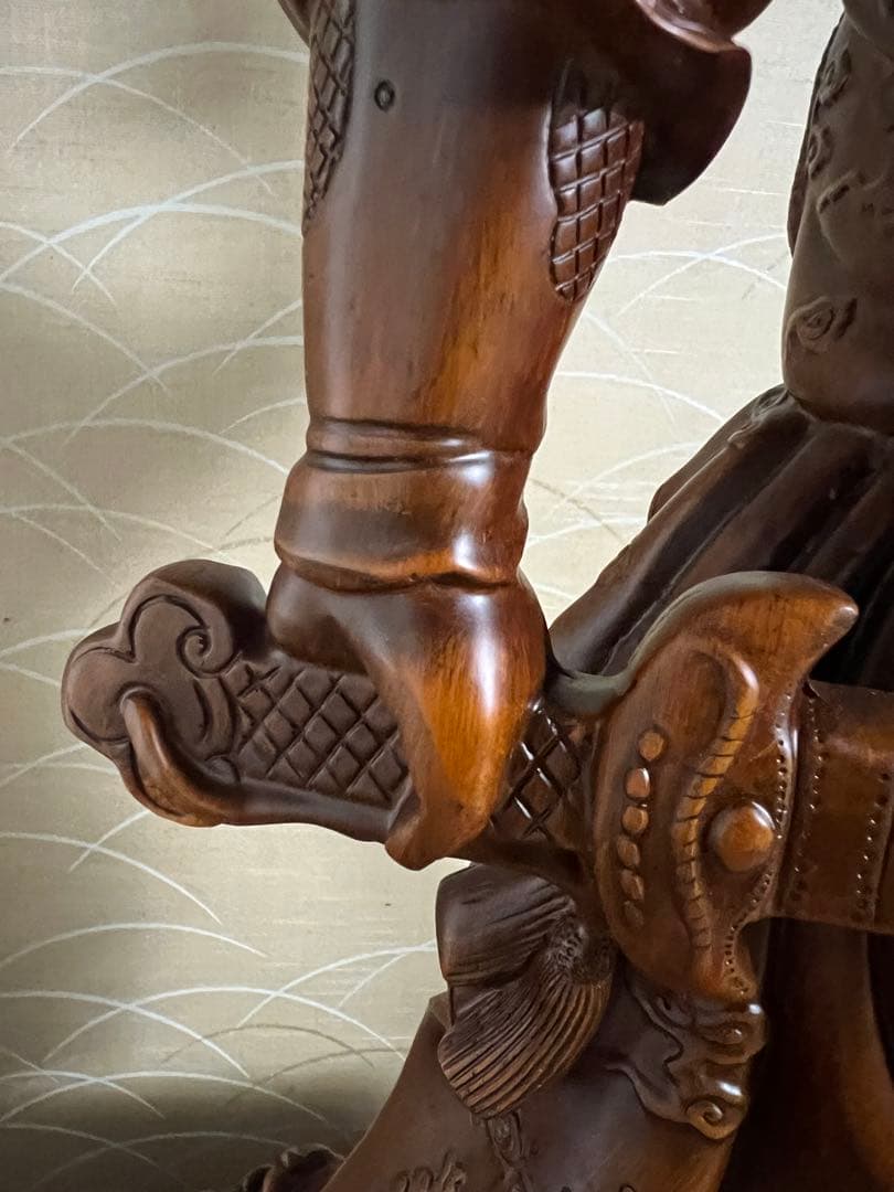 関羽の置物像 ナイフを持つ装飾 関羽/関羽ロング彫刻 家庭オフィス