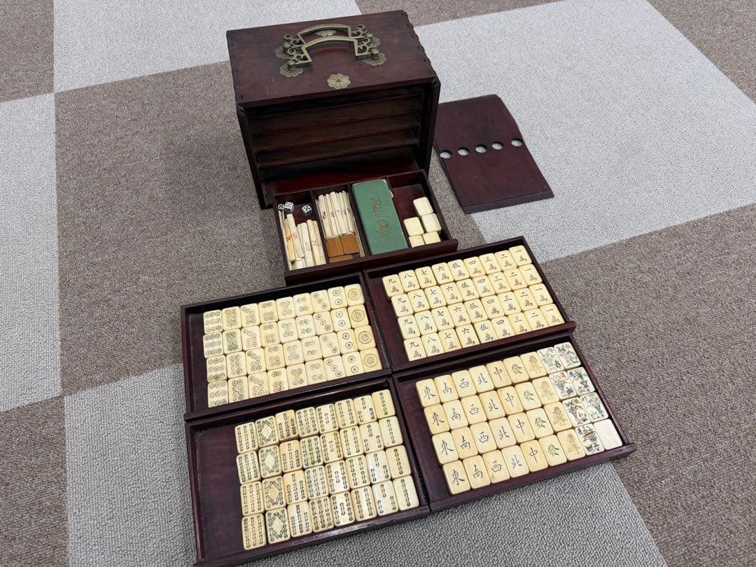 中国 竹牌 雀牌 唐木箱付き - メルカリ