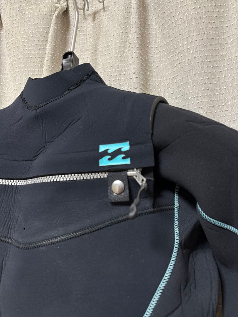 akiBILABONG(ビラボン) 3mm フルスーツ メンズLサイズ