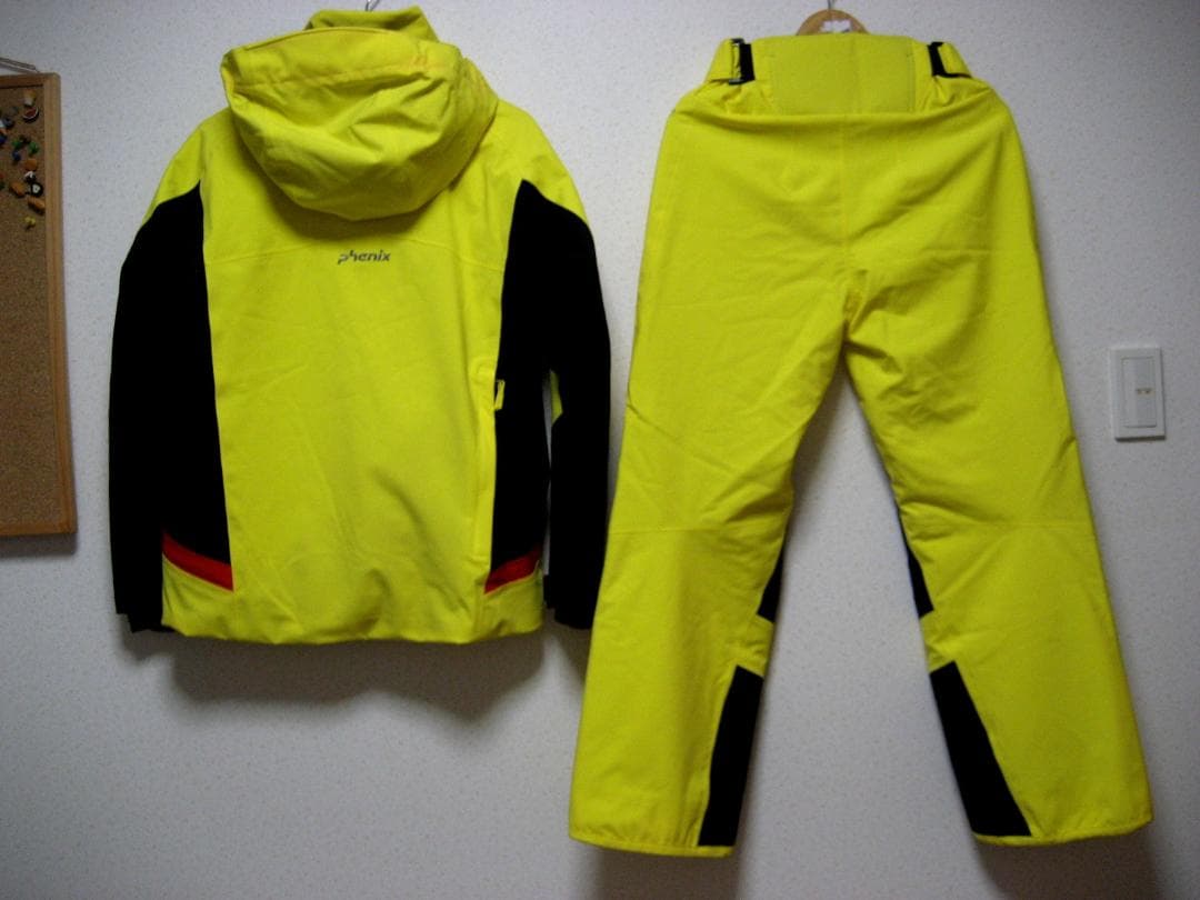 値下げ 超美品 延べ使用日数2日 フェニックス 高機能ウェア 上下Sサイズ