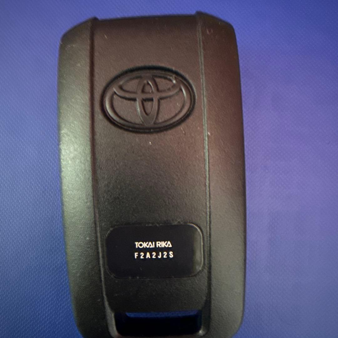 未使用保管品　トヨタ　純正　トヨエース　ダイナ　スマートキー　2ボタン✖️2