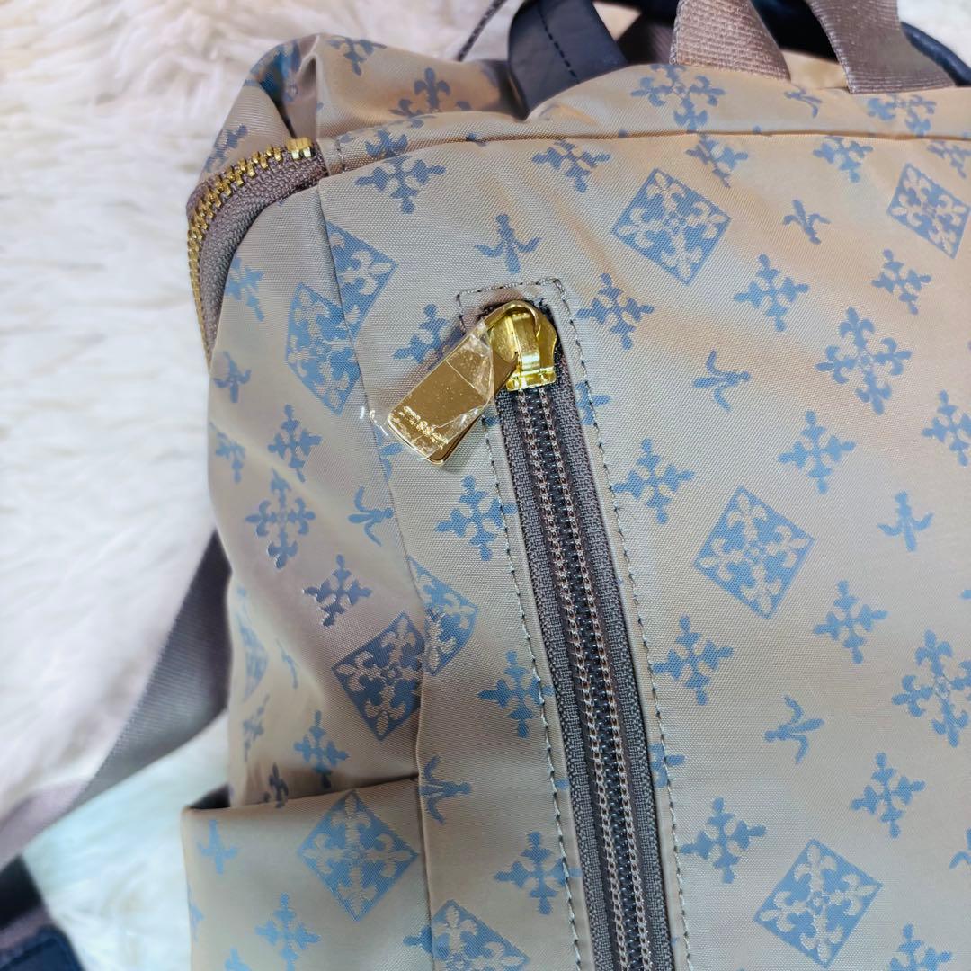 極美品　russet ラシット リュック バックパック 総柄　レザー　ゴールド