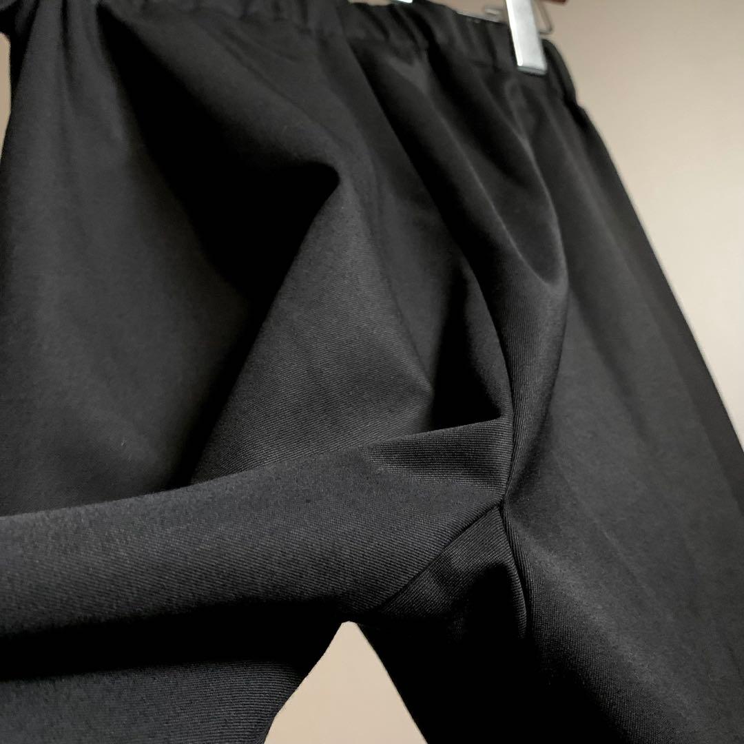 【極美品】ISSEY MIYAKE アシンメトリー　ウールパンツ　サイズ1 黒