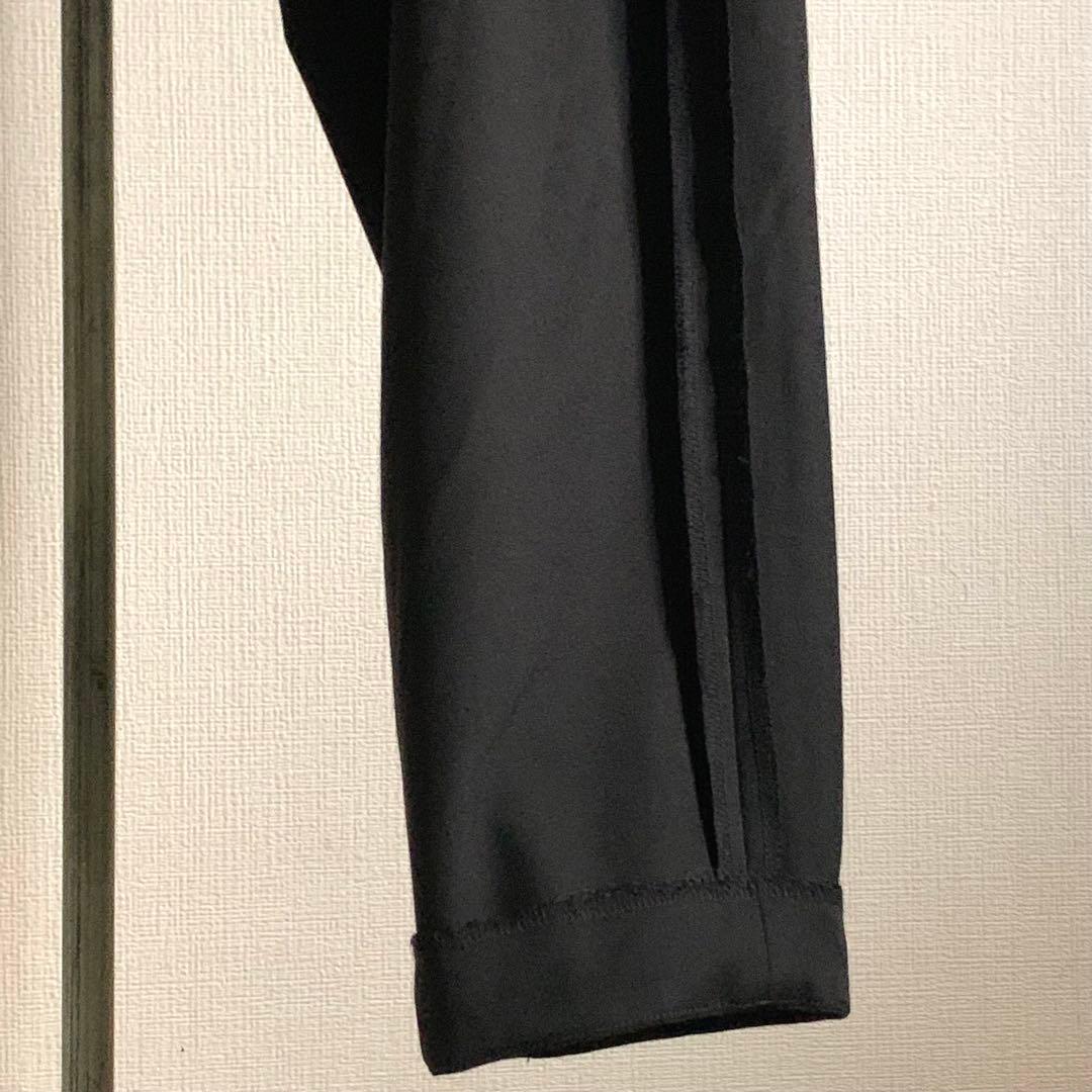 【極美品】ISSEY MIYAKE アシンメトリー　ウールパンツ　サイズ1 黒