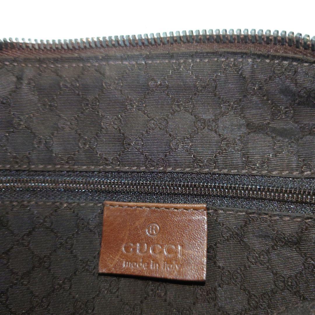 GUCCI ブラウンレザーショルダーバッグ