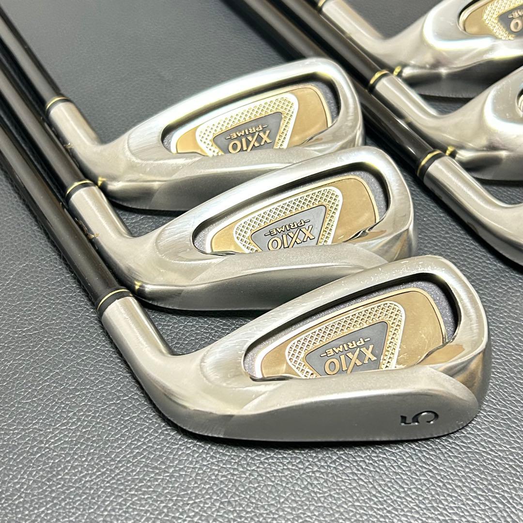 ゼクシオ プライム アイアンセット カーボン R 綺麗め