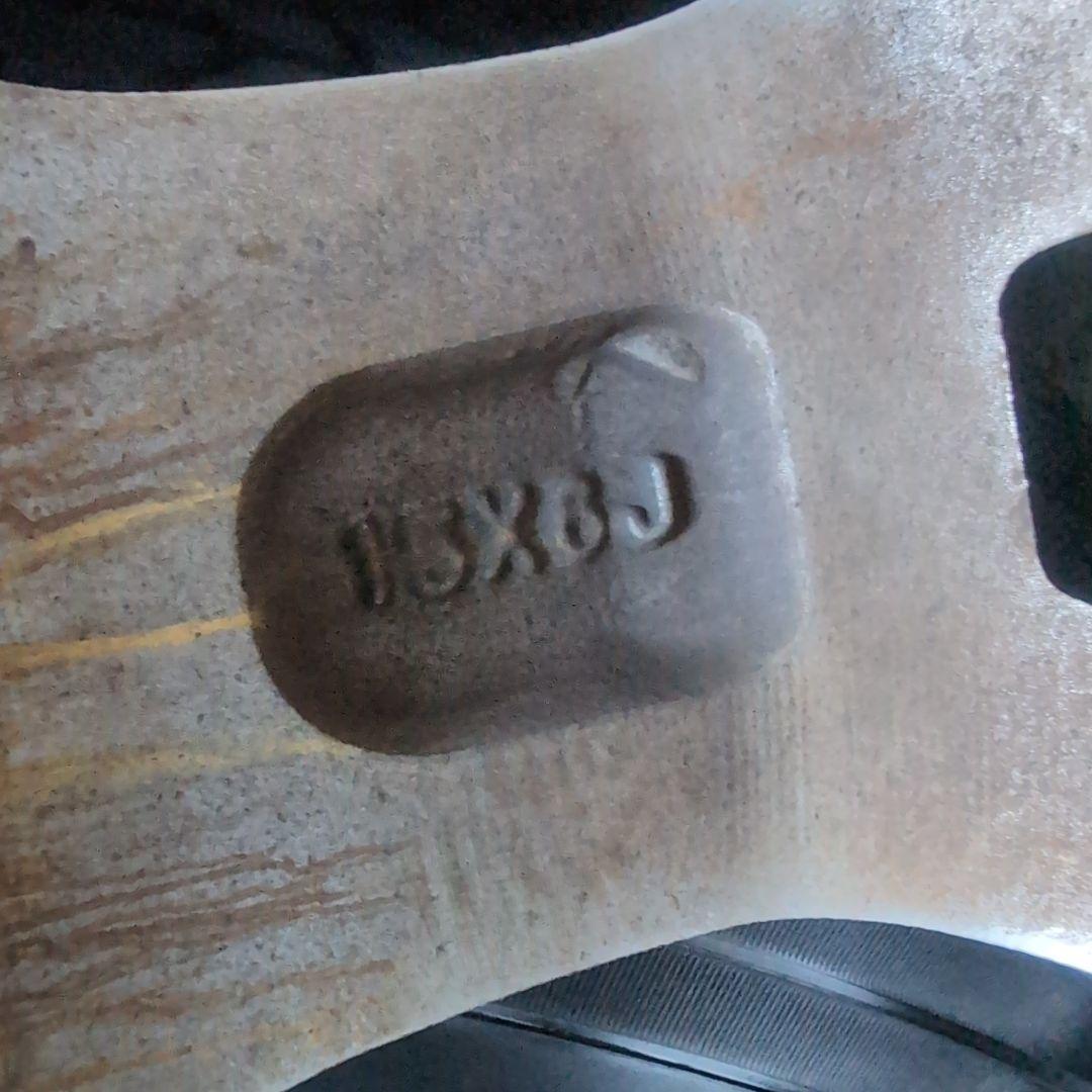 【ぽみ】KEELER ハイエース スタッドレス4本 195/80R15